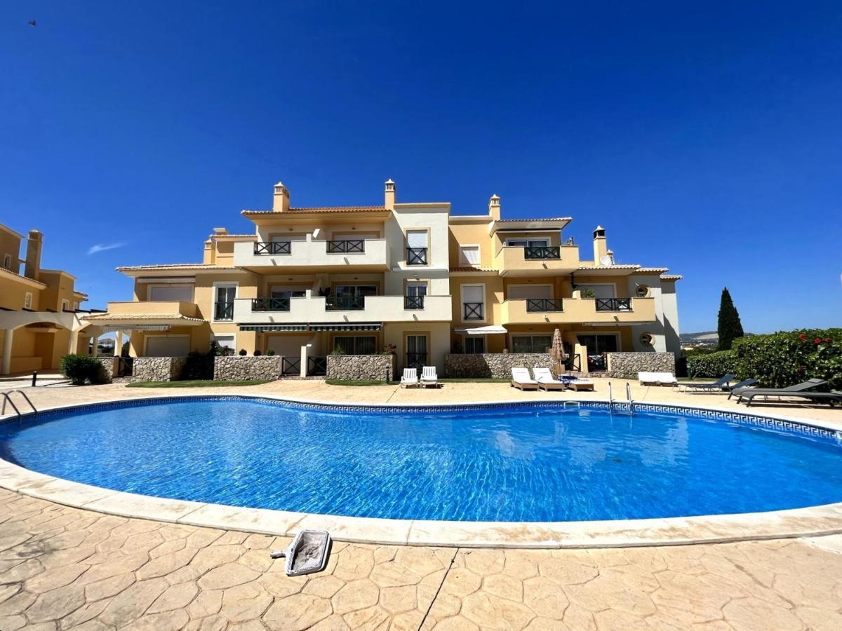 Albufeira Valley 2 With Pool By Homing Exterior foto